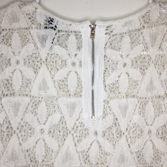 Lace Floral Shirt - Picture 5 of 5